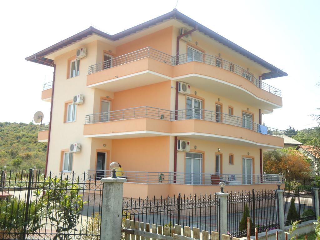 Apartments Elizabet Стар Дойран Екстериор снимка