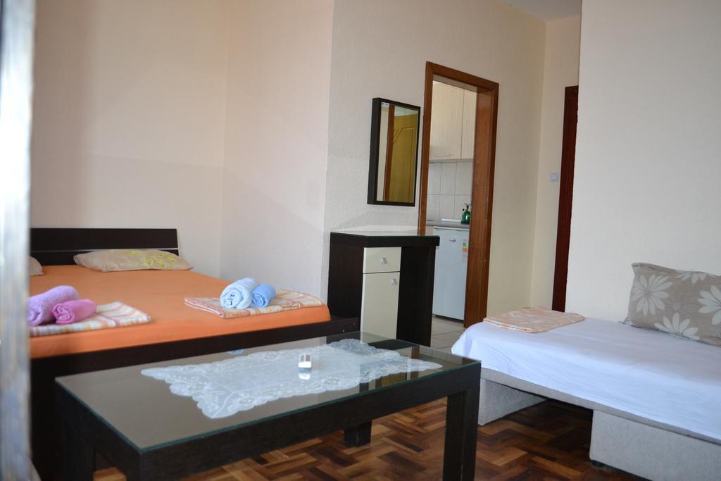 Apartments Elizabet Стар Дойран Екстериор снимка