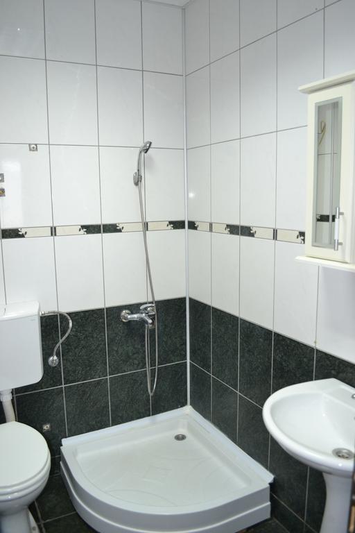 Apartments Elizabet Стар Дойран Екстериор снимка