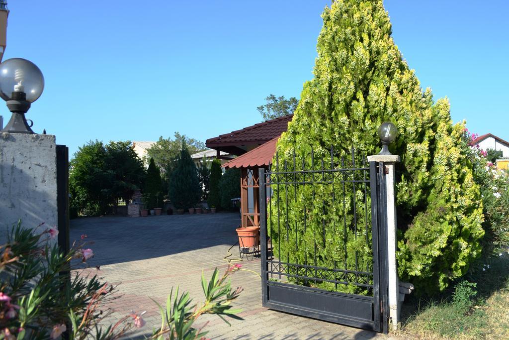 Apartments Elizabet Стар Дойран Екстериор снимка